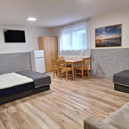 Lesne Zacisze Hotel Mikoszewo Kültér fotó